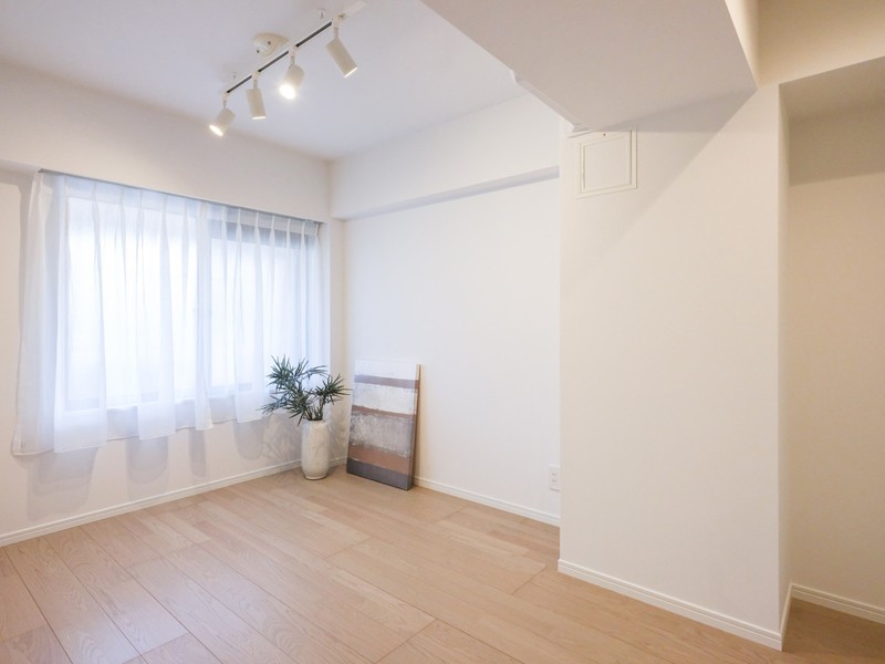洋室1は廊下からアクセスするプライベートルームです。ウォークインクローゼット付きで居住スペースを広く使えるので主寝室にもぴったりです。