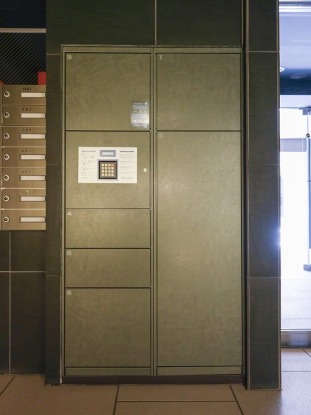 ◆宅配ボックス◆24時間いつでも荷物受け取りが可能。配達時間を気にせず過ごすことができます。ウイルス対策の観点からも人気の設備です。