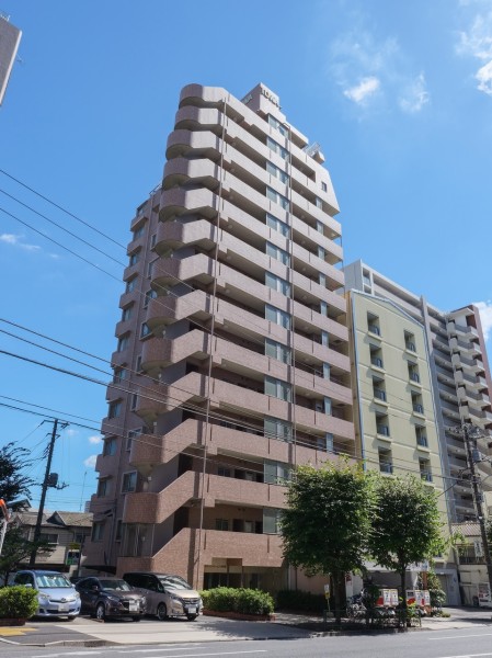 日々の通勤や通学はもちろんのこと、ショッピングからレジャーまで自在に楽しめる至便なポジション♪池袋駅へのバス便が豊富なので、さらに快適な暮らしが叶います。