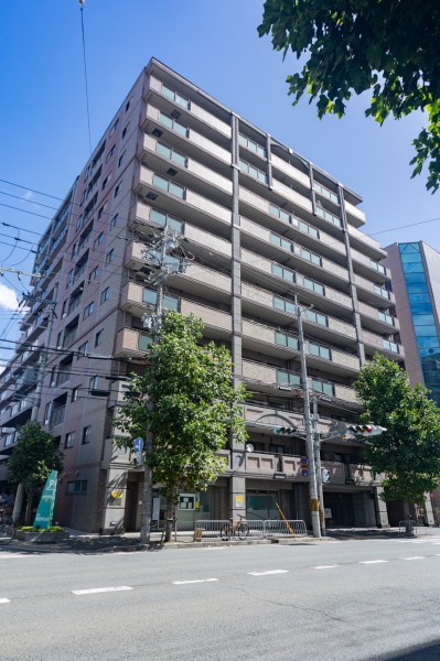 近隣には商業施設や生活施設も充実しており、毎日の生活も便利にお過ごし頂けます。阪急線以外にも京福嵐山本線、JR山陰線も利用出来ます。