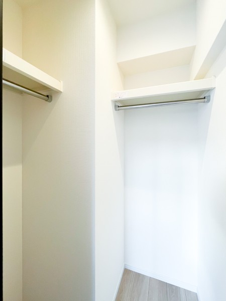 洋室3には収納豊富なウォークインクローゼットを備え付けました。居室部分を広々とお使いいただけます。
