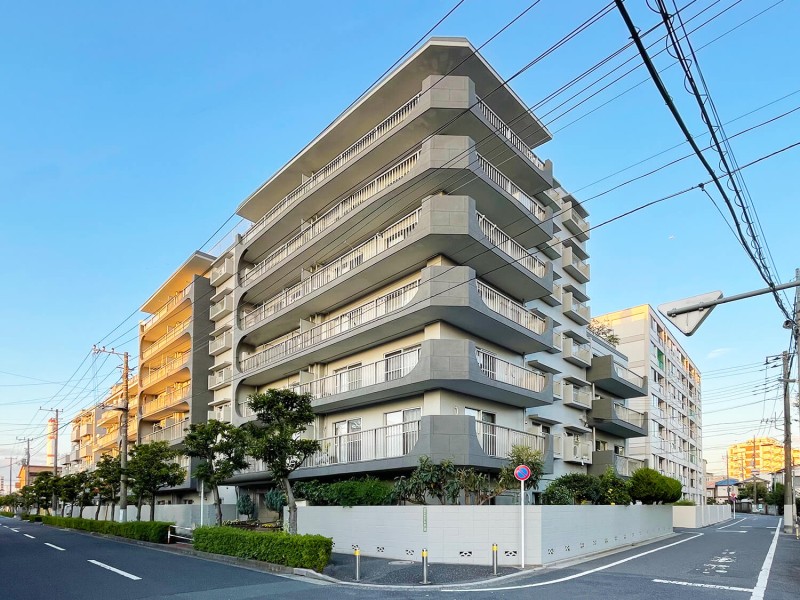 令和2年共用部大規模修繕工事実施済・ペット飼育可(規約有)。活気あふれる街での快適でゆとりある暮らしが叶います。