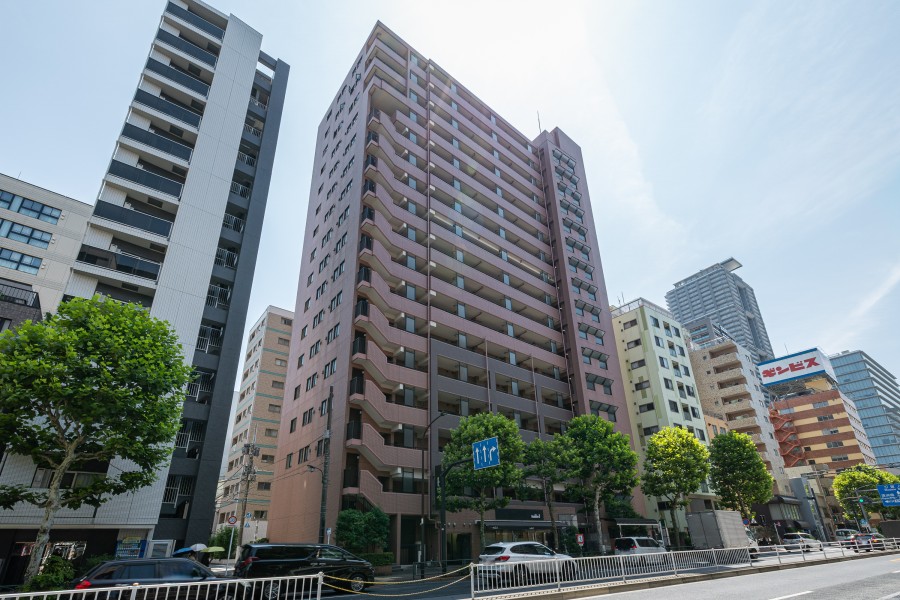 ３駅４路線利用が可能なアクセス良好な中央区日本橋浜町の物件です。