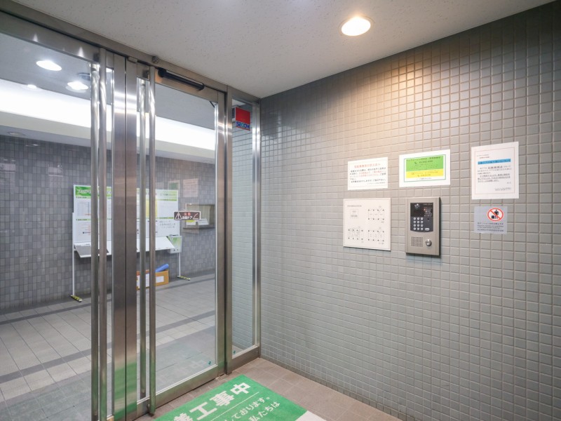 ◆オートロック◆居住者以外の侵入を拒み、不審者や不要なセールスを撃退することができます。安心感を得られるのも大きなポイントです。