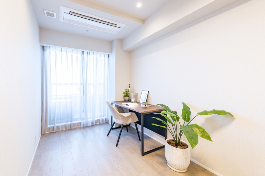 洋室2は約6帖のお部屋です。過ぎゆく時間をゆったりと感じることができるプライベート空間です。