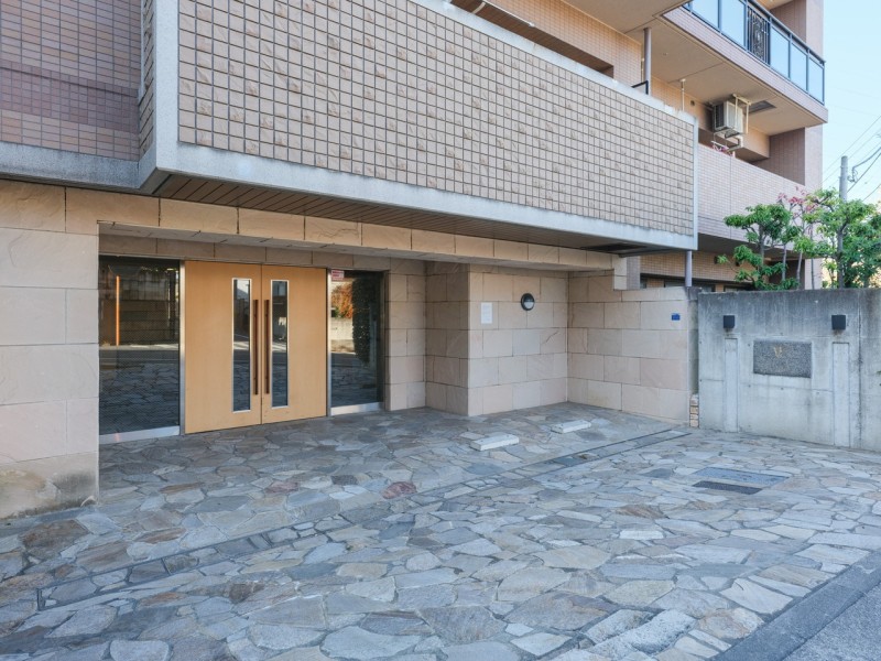 オートロック・宅配ボックス完備。ペット飼育可(規約有)