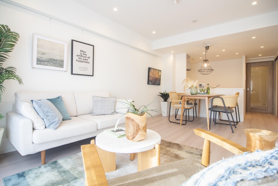 リビングダイニングキッチンには床暖房が完備しており、家族が快適にくつろげる団らんのスペースです。