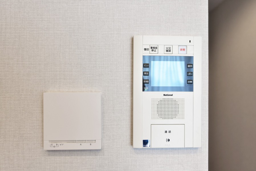 インターホン＋床暖
