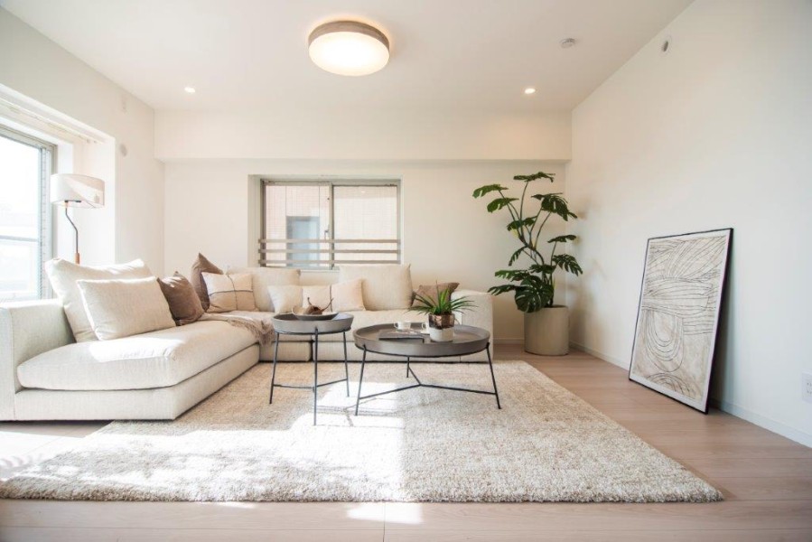 湘南の海を望み、水の潤いと爽快感を感じるお部屋。『日常』という大切な時間を豊かに、快適にお過ごしいただける空間です。