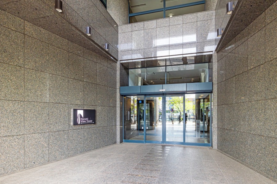 ◆オートロック◆居住者以外の侵入を拒み、不審者や不要なセールスを撃退することができます。安心感を得られるのも大きなポイントです。