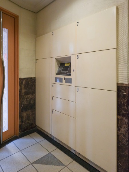 ◆宅配ボックス◆24時間いつでも荷物受け取りが可能。配達時間を気にせず過ごすことができます。ウイルス対策の観点からも人気の設備です。