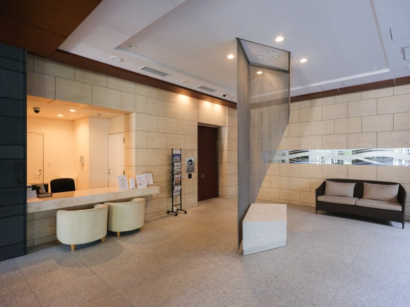 きめ細やかなサービスで都心生活をサポートするコンシェルジュデスクです。上質な暮らしを支えてくれます。