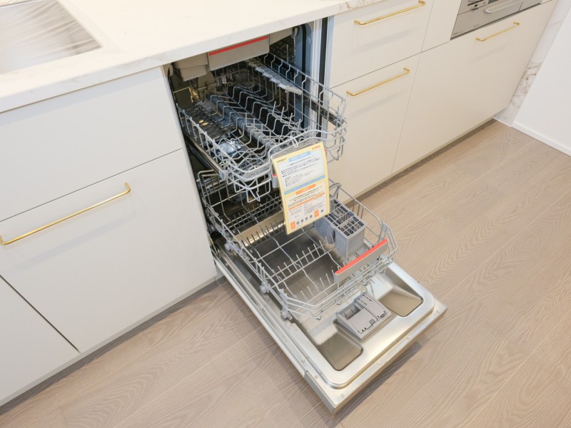 ◆食器洗い機◆家事の時間を短縮できる優れもの。さらに節水・節約を同時に行うことができるので、大変人気があり重宝します。