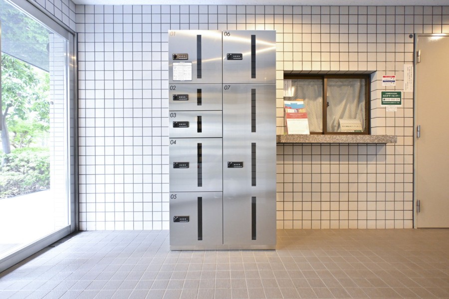 ◆宅配ボックス◆24時間いつでも荷物を受け取ることができるので、配達時間を気にせず過ごすことができます。対面での接触機会を最小限にでき、ウイルス対策の観点からも人気の設備です。