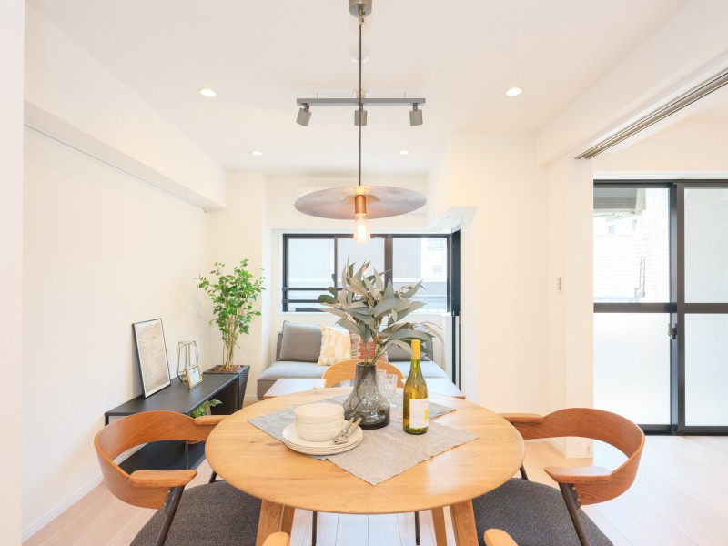 暮らしに大切な光と風が感じられる明るい住まい。日常を快適に、上質に、より豊かに演出してくれる居住空間です。