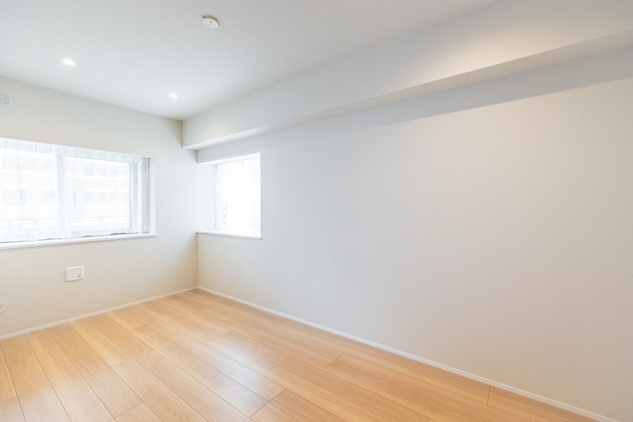 約7.0帖ある明るく開放感のある洋室2は、頼もしい収納力を持つウォークインクローゼットを備え付けました。居室部分を広々とお使いいただけます。