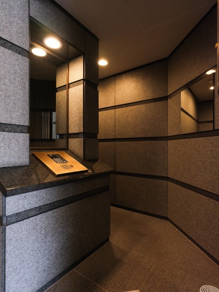 ◆オートロック◆居住者以外の侵入を拒み、不審者や不要なセールスを撃退することができます。安心感を得られるのも大きなポイントです。