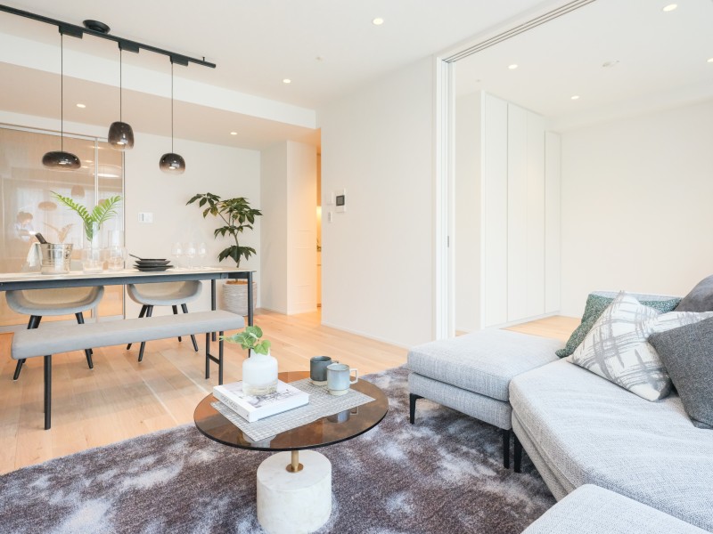 リビングは隣の洋室3の扉をあけることで拡張リビングのようにお使いいただくことも可能です。ライフスタイルに合わせて、フレキシブルな暮らしが叶います。