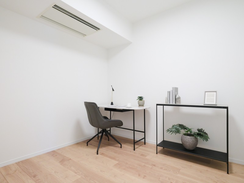 約4.4帖の洋室3はテレワークやお子様の学習時間など、集中して過ごしたいときなどにもぴったりな空間です。