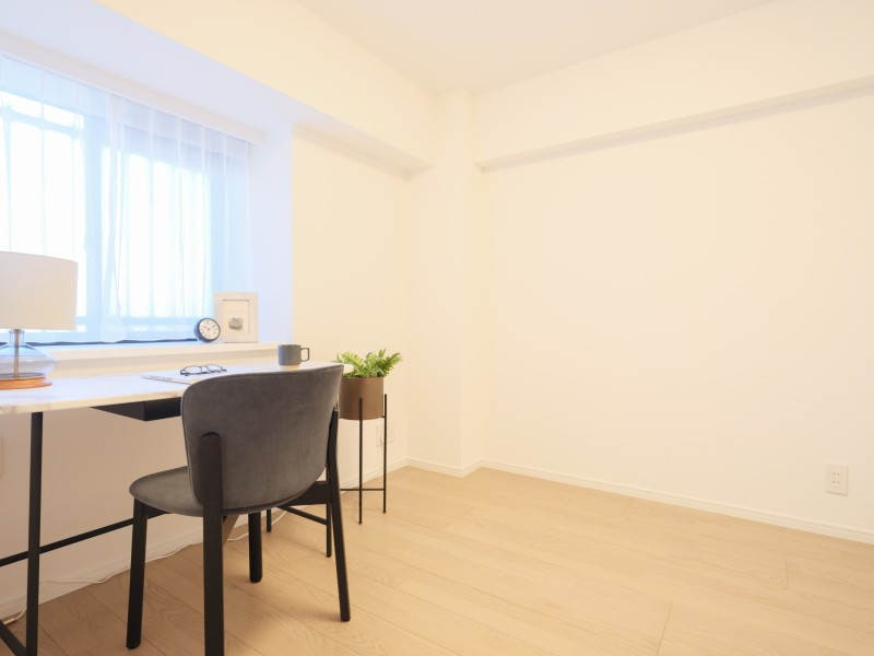 洋室2は過ぎゆく時間をゆったりと感じることができるのびやかなお部屋です。プライベート時間を満喫することができます。