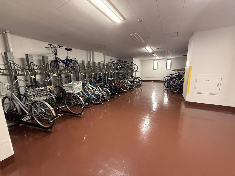 生活圏が広がる駐輪場を完備しています。自転車利用で足を延ばせば、暮らしがさらに便利になりますね。※空き状況は変化することがございますのであらかじめご了承ください。