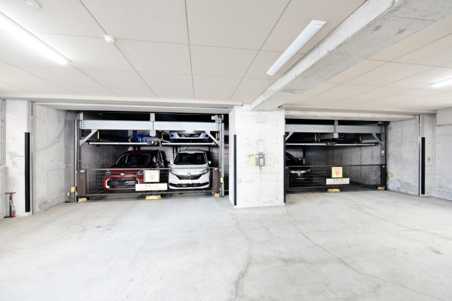 分譲駐車場権利付きですので、マンションに多い駐車場の空き状況い左右されにくく、お車をご利用される方にもうれしい住まいです。
