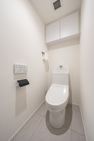 優れた節水効果や汚れが付きにくい便座など、ほしかった機能が揃ったウォシュレット一体型トイレです。