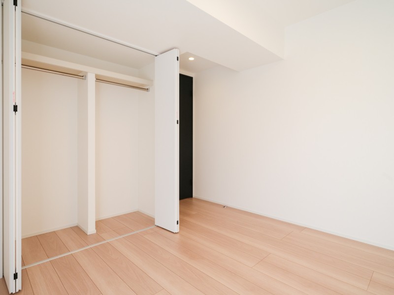シンプルな内装のため、お好みの家具やインテリアを合わせやすく、自分らしいお部屋づくりをお楽しみいただけます。