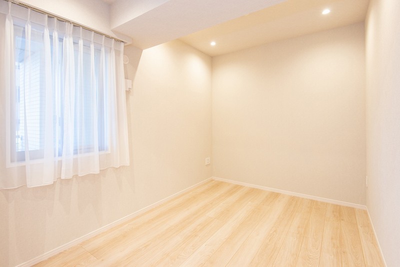 洋室1（約5.3帖）はデッドスペースがなく家具配置のしやすいお部屋です。