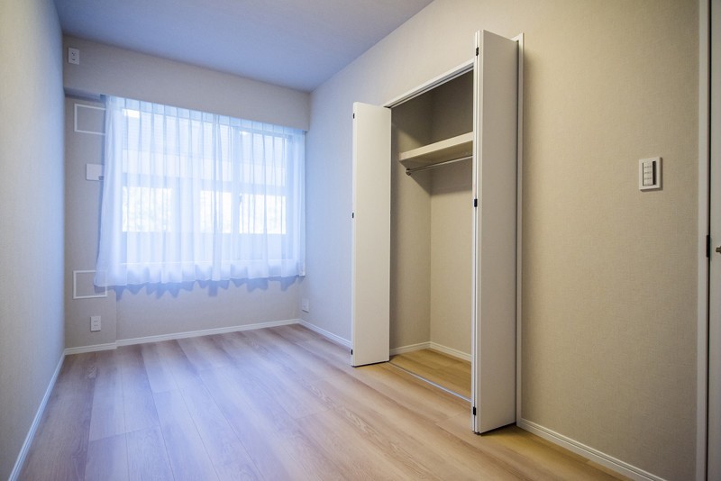 洋室3(約6.6帖)はデッドスペースがなく家具配置のしやすいお部屋です。