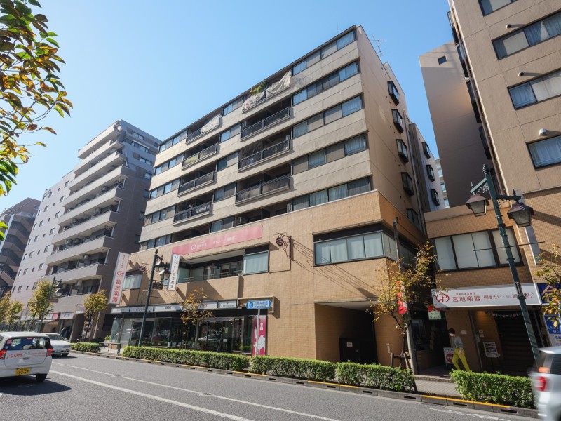 安心の新耐震基準適合マンション・再開発が進む『武蔵小金井』駅徒歩4分！駅までの道のりは平坦で通勤通学に便利な立地です。