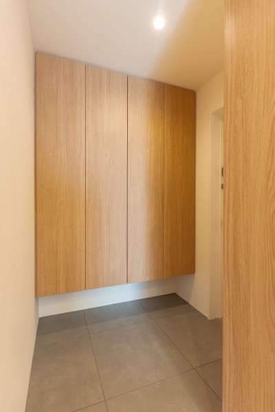 洋室2は約6.3帖の広さがあり、心地よい時間が流れるお部屋となっております。毎日が忙しいあなたもほっと一息つける安らぎの空間です。