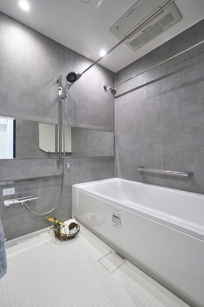 ゆとりある1620サイズのバスルームです。一日の疲れをしっかりと癒し、快適なリラクゼーションタイムを心ゆくまでお愉しみいただけます。