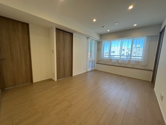 採用した素材を引き立てつつ、統一感も大事にした、丁寧にこだわったリノベーションを施しました。