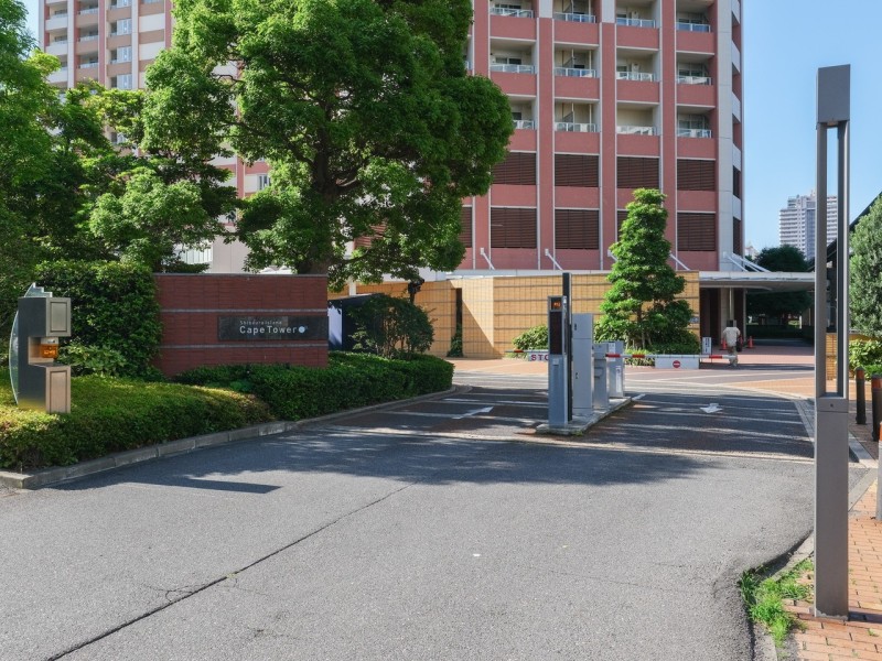 ビューラウンジやバーベキューガーデン、キッズプレイルームやランドリールームなど、ハイグレードレジデンスならではの多彩な共用設備が充実しています。