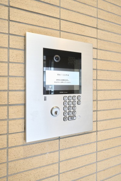 ◆オートロック◆居住者以外の侵入を拒み、不審者や不要なセールスを撃退することができます。安心感を得られるのも大きなポイントです。