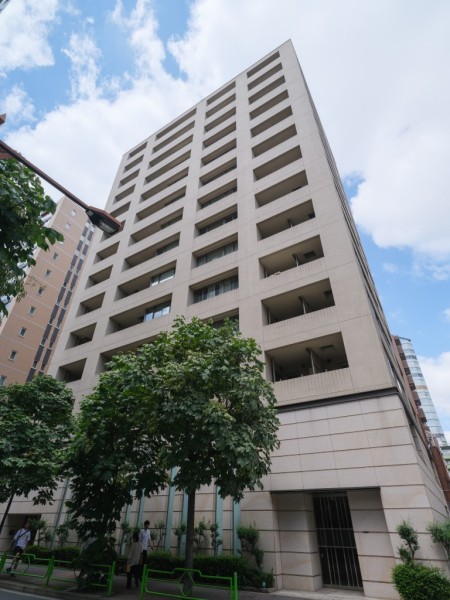 銀座2丁目アドレスの華やぎと品格を纏うロケーションにあるマンションです。銀座を代表するスポットが徒歩圏内にあります。