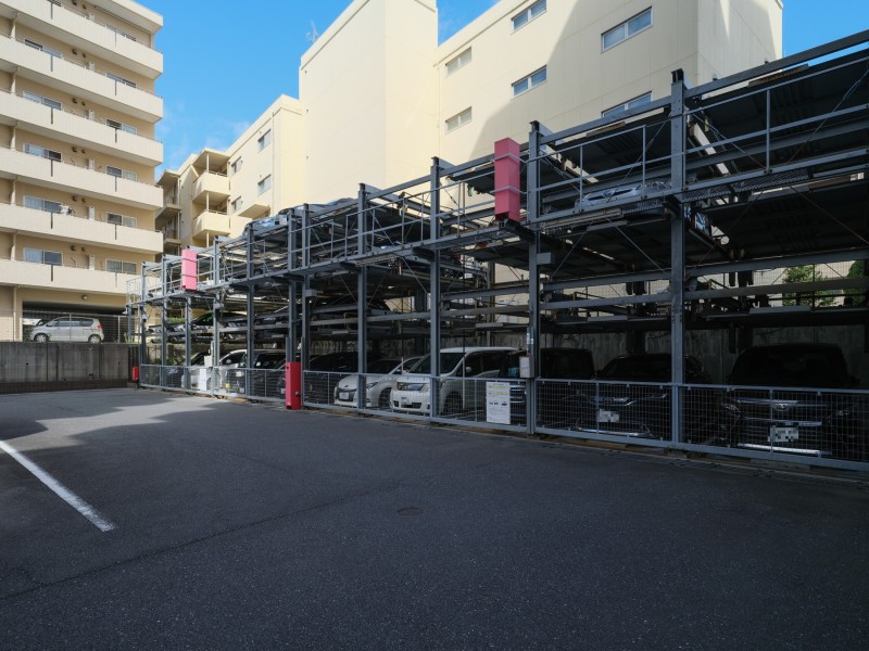 ◆駐車場◆ショッピングや旅行、レジャーが気軽に楽しめる駐車場を完備しています。※空き状況は変化することがございますのであらかじめご了承ください。