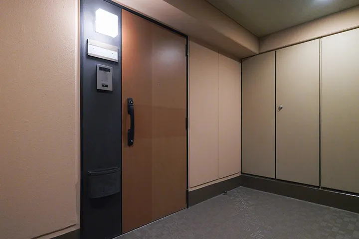 玄関ドア