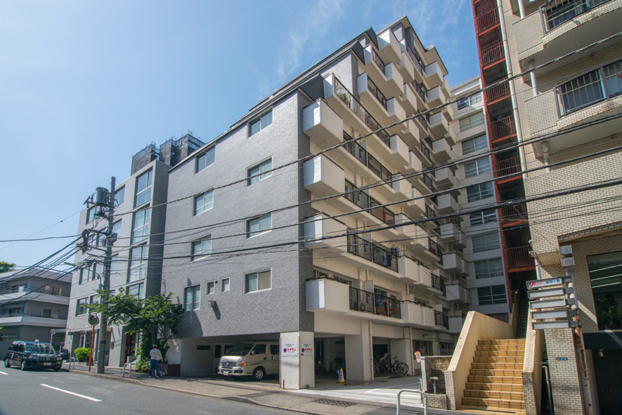 麻布十番の角部屋