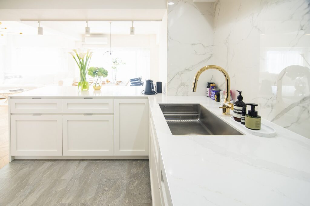 キッチンのサイズ・広さの完全ガイド リノベで理想を実現する基準と工夫