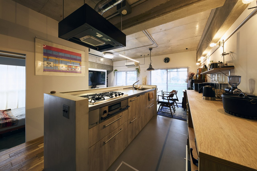 事例③TOTOのシステムキッチン